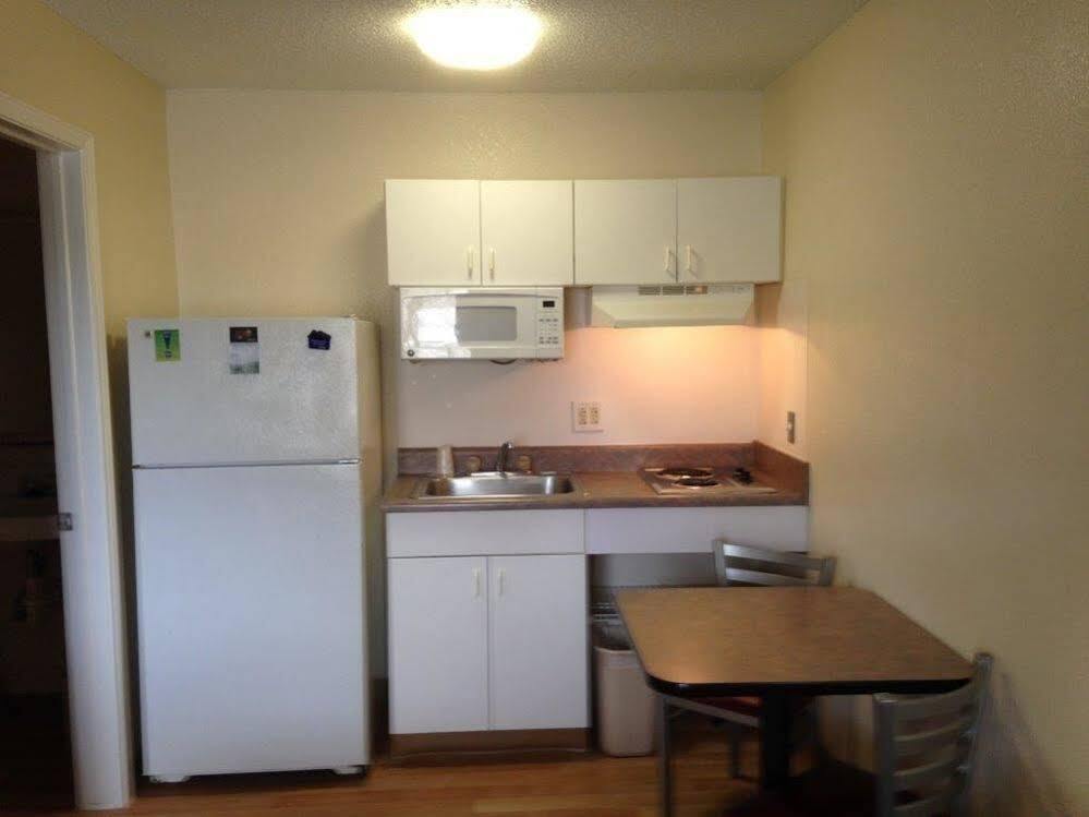 Intown Suites Extended Stay San Antonio Tx - Nacogdoches Road Exteriör bild